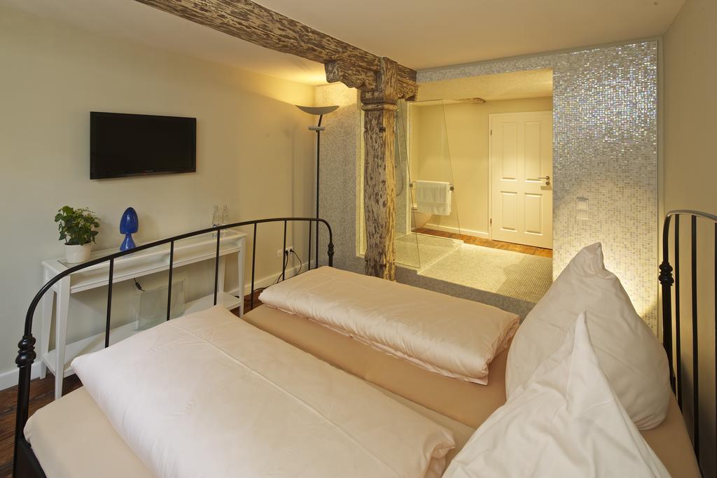 להר Hotel Zum Lowen חדר תמונה