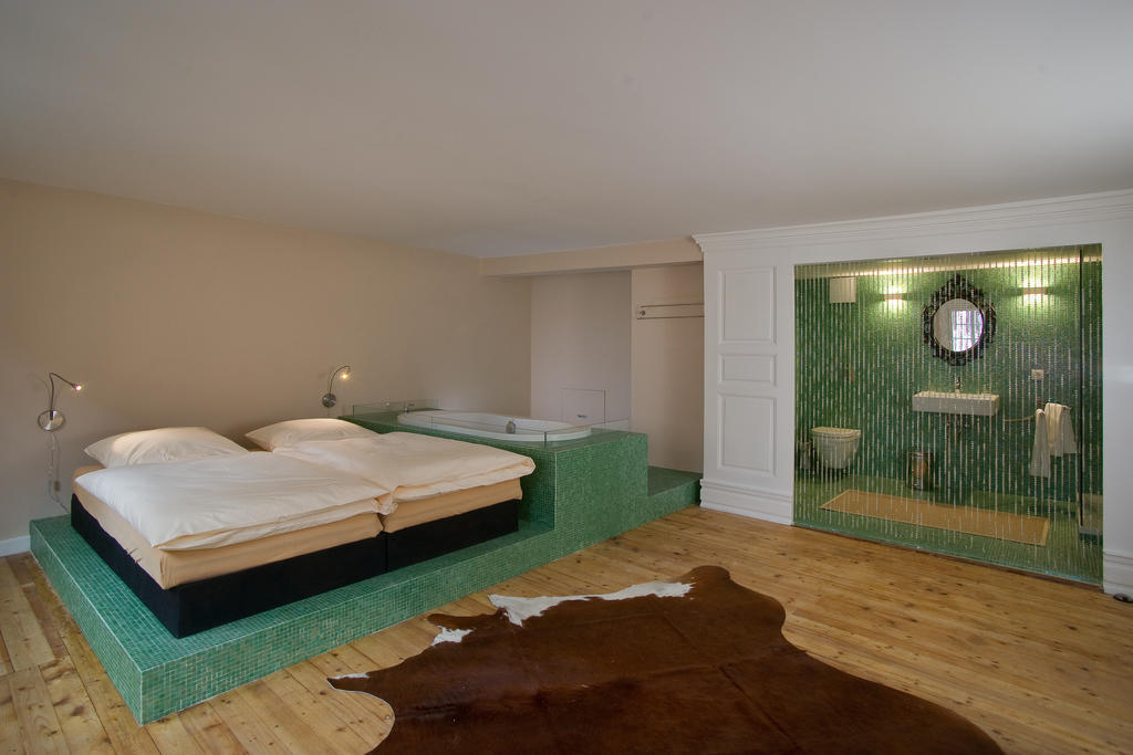 להר Hotel Zum Lowen חדר תמונה