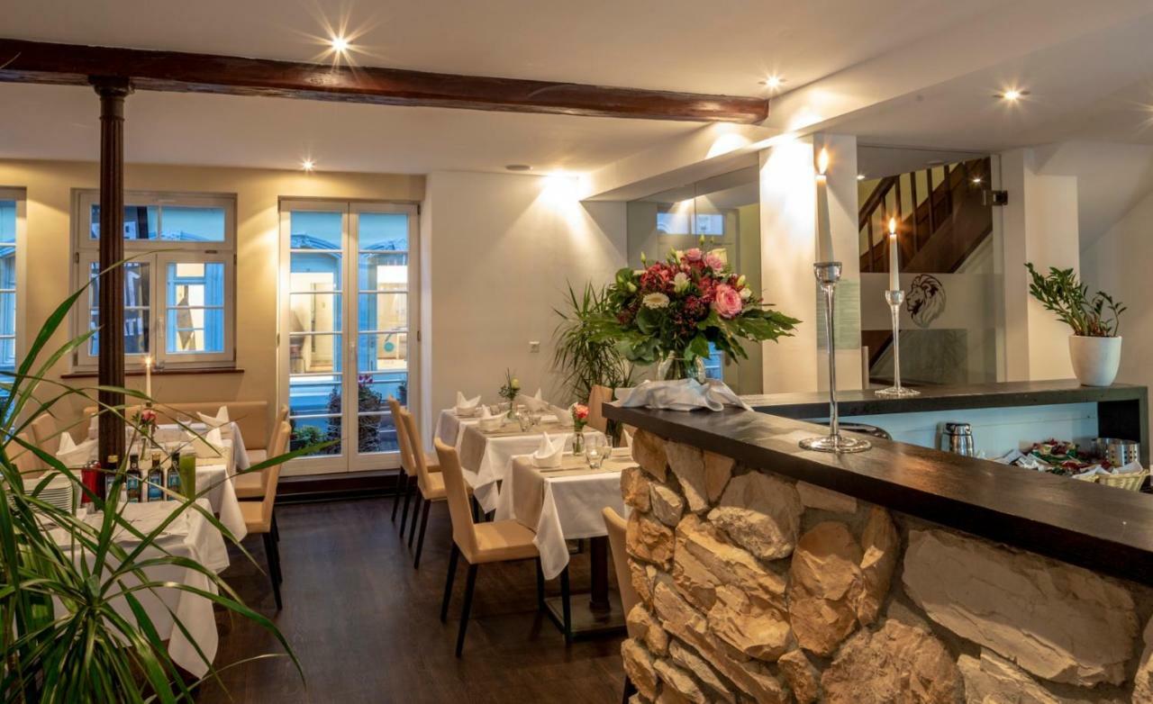 להר Hotel Zum Lowen מראה חיצוני תמונה